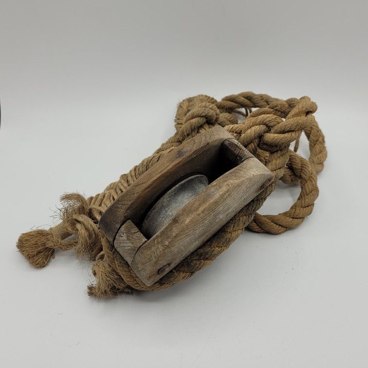 Antique Pulley Wood Block Tackle Rustic Barn Loft Heavy Rope