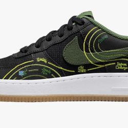 Nike Air Force 1 Lv8