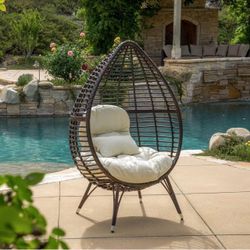 Teardrop Wicker Patio Chair