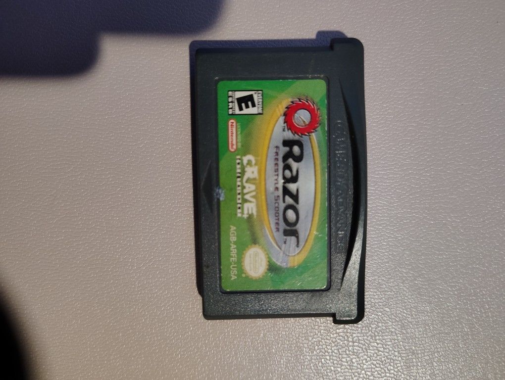 Game Boy Advance Razor Freestyle Scooter
