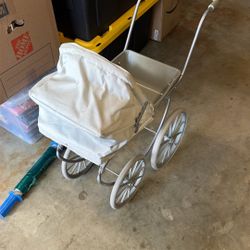 Kids Play Baby carriage 