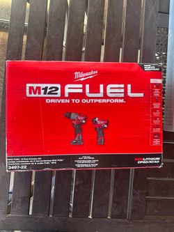 Milwaukee Drill Combo and Extra Battery