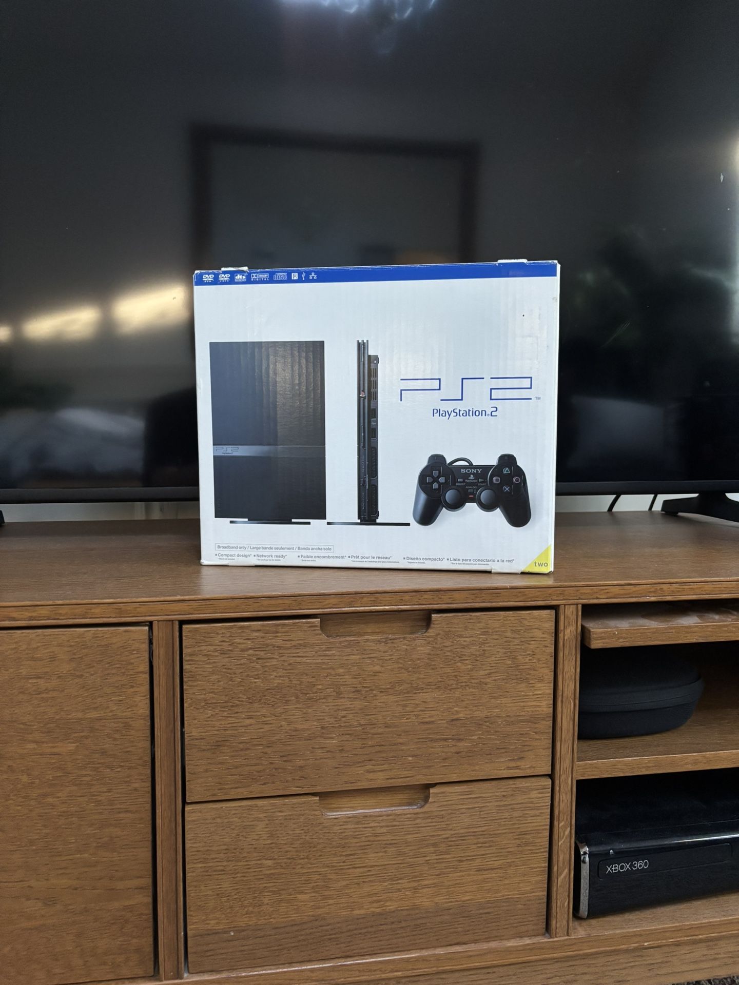 Playstation PS2 Slim - Excellent condition