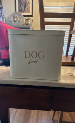 Dog Food Storage 
