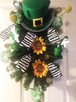 St. Patrick’s Day Door Swag