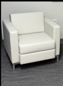 Global Citi Square Leather Lounge Chairs  7875