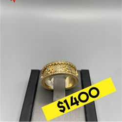 Exquisite Shine:Real Gold And Diamond Men’s Ring