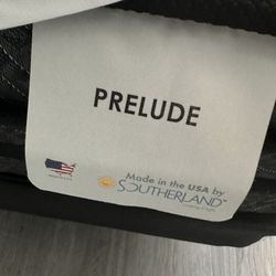 Southerland Prelude Queen Mattress + Bed Frame – Great Condition!