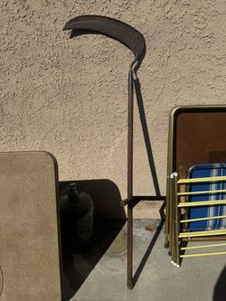 antique scythe hay sickle Metal Blade Wood Handle 