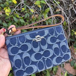 NWT Limited Coach CZ452 Signature Denim Corner Zip Wristlet with Cherry Charm