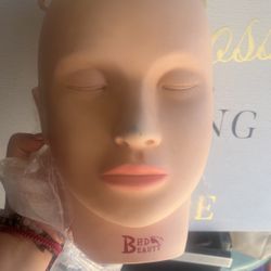 Head For Esthethician, Lash Tech