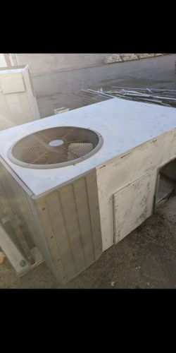 *Trane 5 Ton AC Package Unit Gas Heat