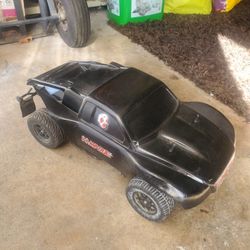 Team Associated Sc10 Brushless RC Car