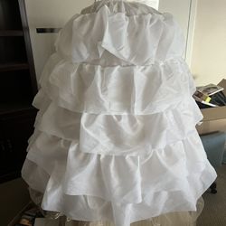 Crinoline/ Under Dress Poofer 