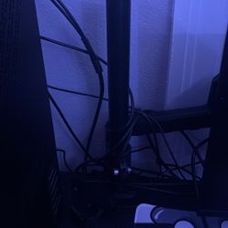 gaming Monitor Mount Can’t Hold Up To 25 pounds