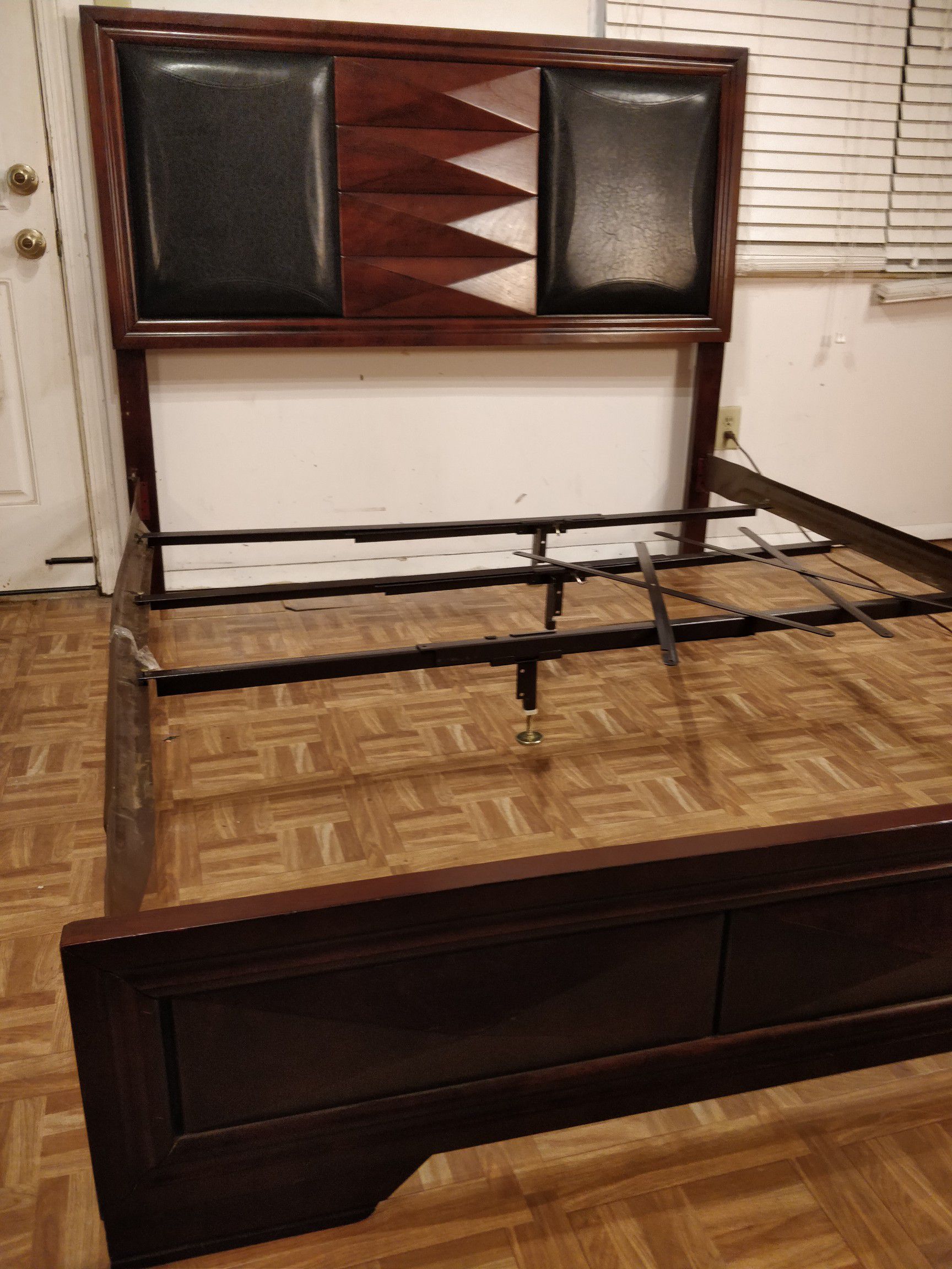 Nice wooden Queen bed frame in very good condition, pet free smoke free.