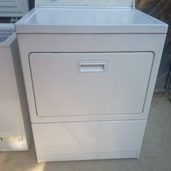 KENMORE ELECTRIC DRYER (FREE DELIVERY & INSTALLATION)