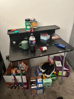 Small computer/multipurpose desk