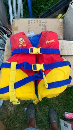 #childs #vest %safety #boat #swim #pool