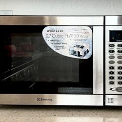 Emerson MW8780SB Microwave