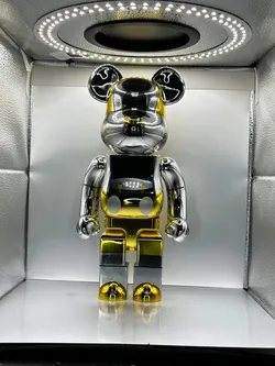 Medicom Bearbrick Disney x Sorayama 2G Future Mickey Mouse 400% only