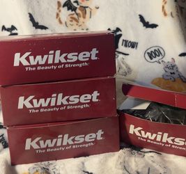 Kwikset Cove Privacy Door Knob – Venetian Bronze (Model 300CV 11P 6AL RCS)