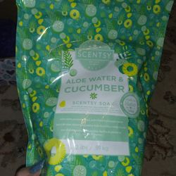 Aloe Water Cucumber Scentsy Soak 2lb Pack