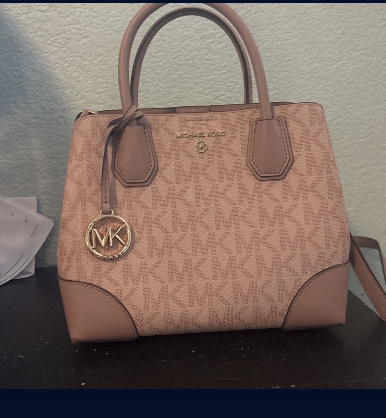 Michael Kors bag and wallet