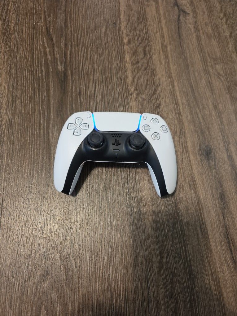 PS5 Dual Sense Controller