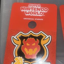 Universal Studios SUPER NINTENDO WORLD Bowsers Challenge Sliding Pin (NWT)