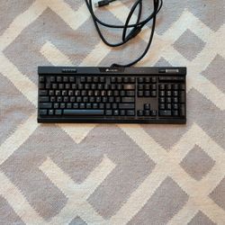 Corsair Mechanical Gaming Keyboard K70