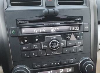 2011 Honda CRV Factory Radio