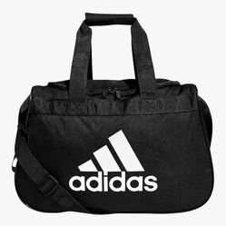 Adidas Duffle Bag Very Clean 🧼 (UTC Area)