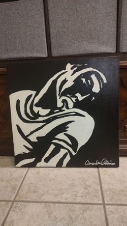Leaning man - black and white