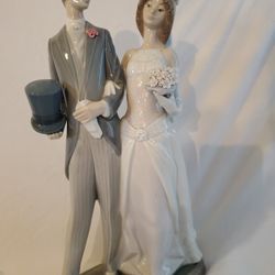 Lladro Bride And Groom Mint