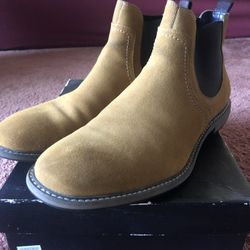 Chelsea Boots