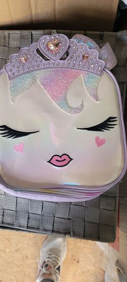 back pack and lunch pales