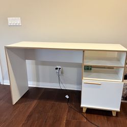 White Desk