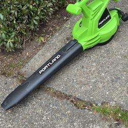 Portland plug-in Blower