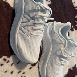 Women’s New Balance Shoes