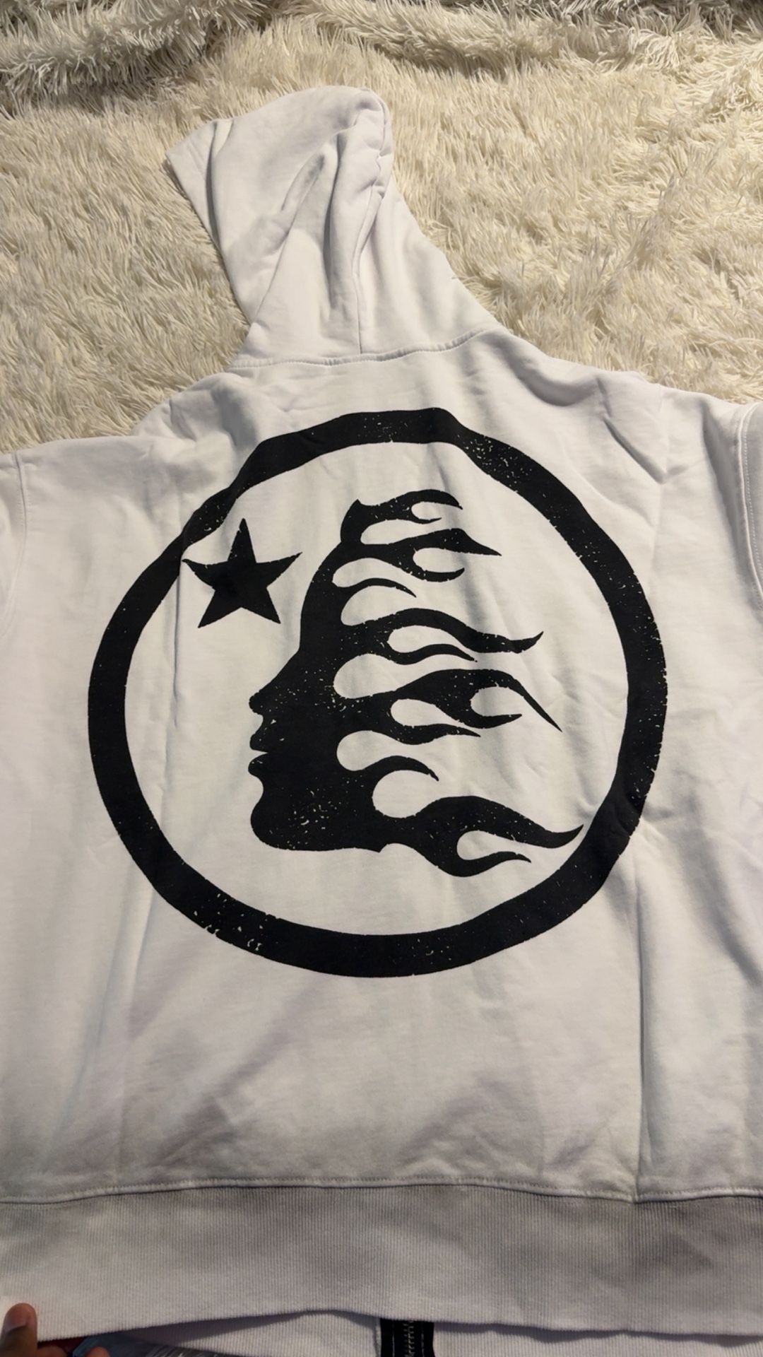 white hellstar zip up goes for 400 on stock x