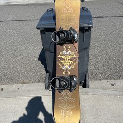 Snowboard