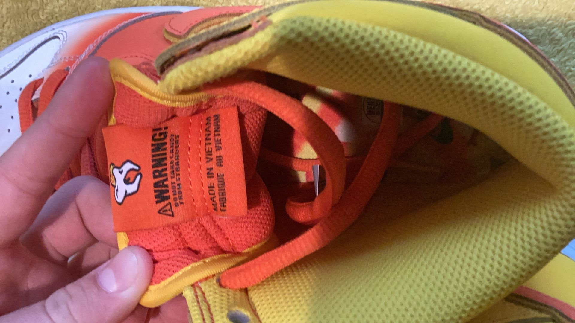 Nike SB Dunk High Men\'s Sneakers Candy Corn Orange Size 9.5 Nike SB Dunk High Candy Corn Size 9.5 main image 4
