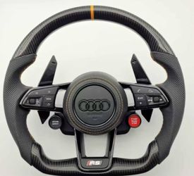 Custom steering wheels