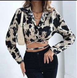 Print Button  Up Blouse (Medium)