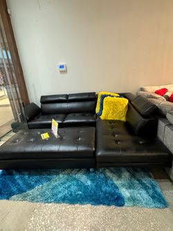 Ibiza sectional with ottoman $899