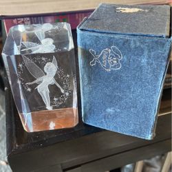 Tinker Bell Paperweight. W/box Disney Glass 