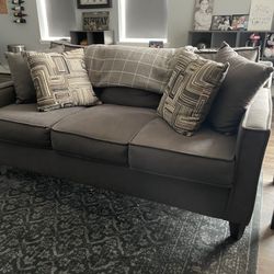 Bobs furniture cheap jessie sofa