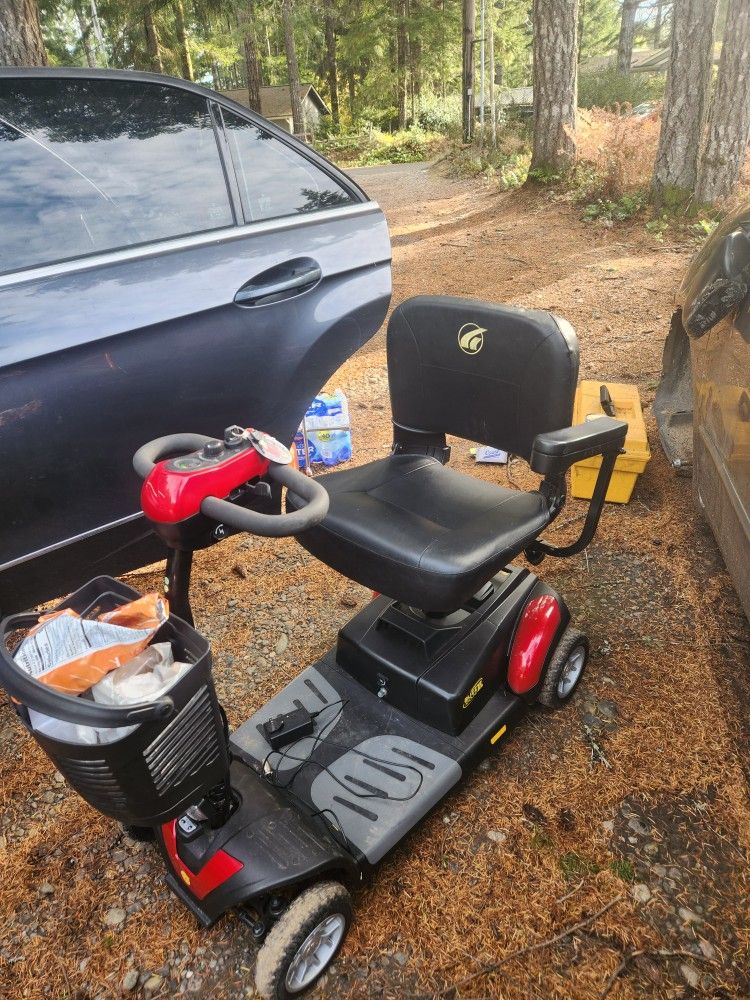 Mobility Scooter buzzeround x l 