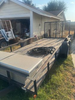 Utility  trailer 8 lug